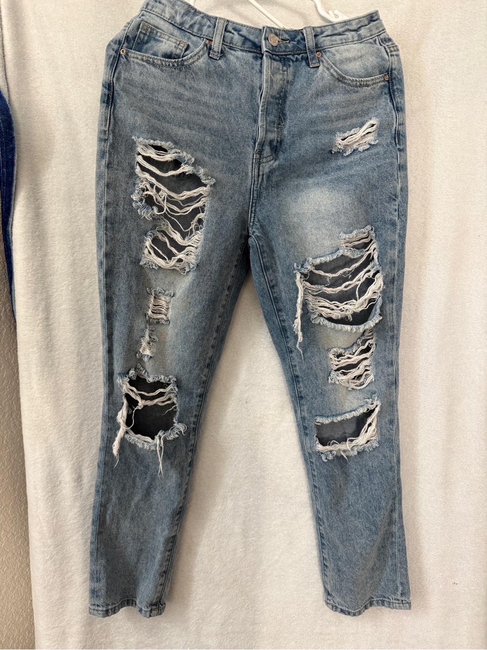 Ripped Light Blue Boyfriend Jeans